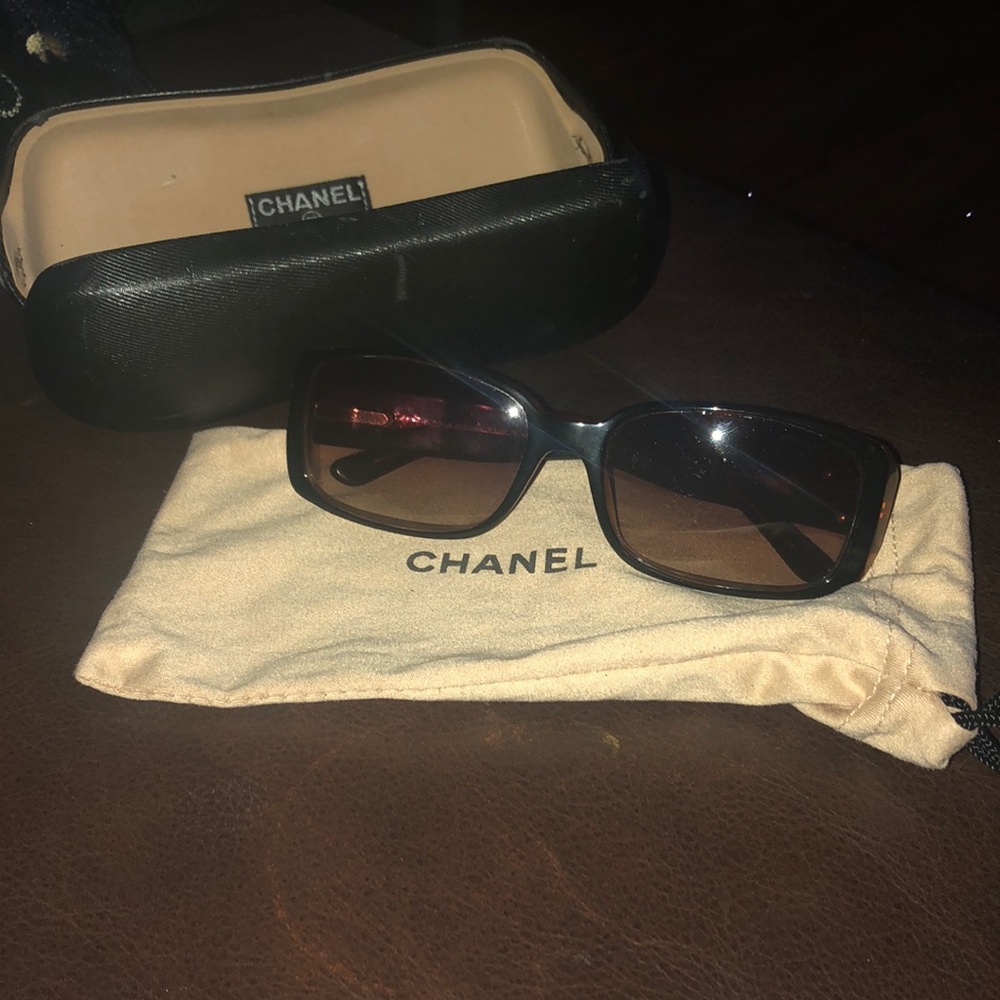 COPY - Authentic Chanel Sunglasses STILL AVAILABLE